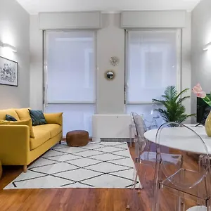 Appartement Altido Elegant 1 Bedroom Apt In Front Of The Sforzesco Castle, Milan