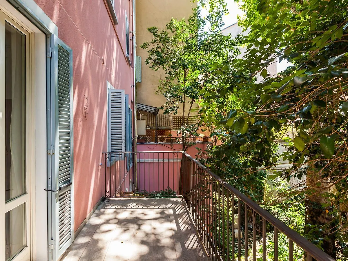 Apartment Easyhomes - Piola Bazzini Milan