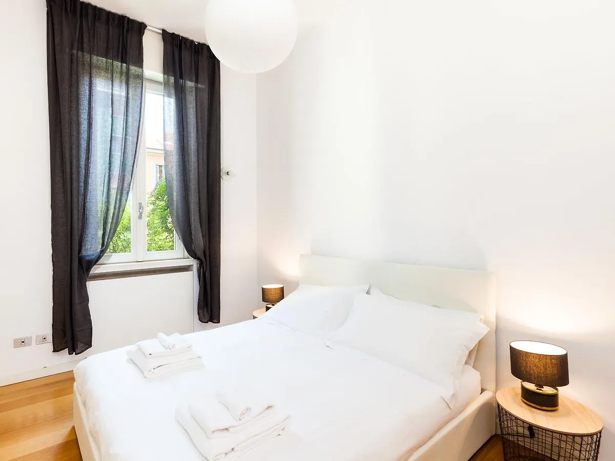 Apartment Easyhomes - Piola Bazzini Milan Italy